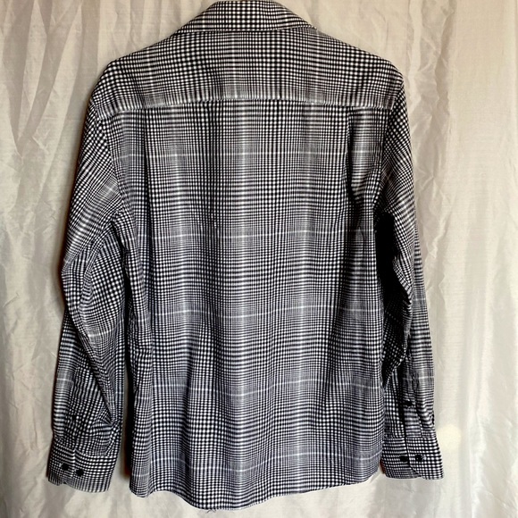 Men’s casual shirt - Picture 2 of 2